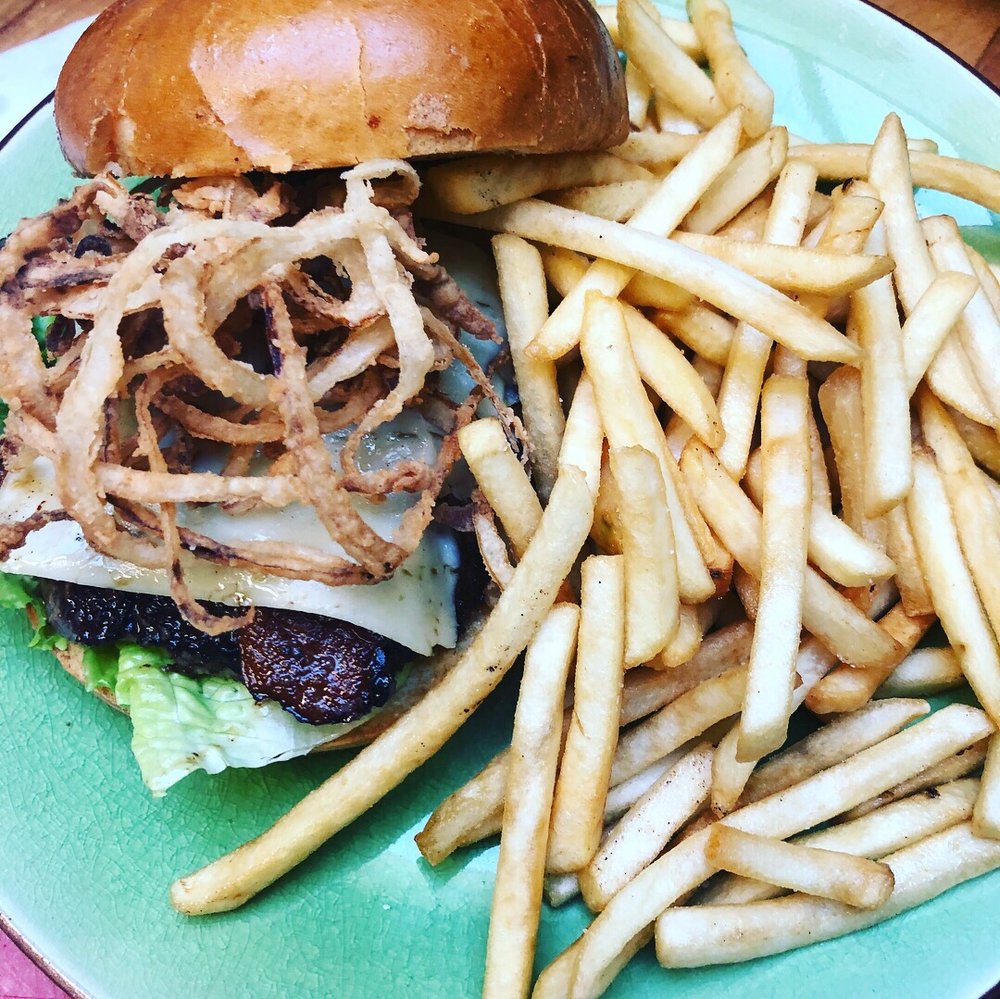 Comfort food from Hidden Spot EXL